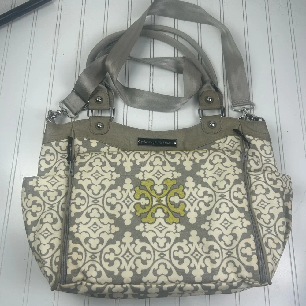 Petunia Pickle Bottom City Carryall Diaper Bag Breakfast in Berkshire MSRP $110